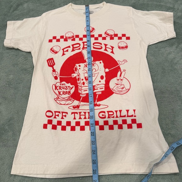 SpongeBob SquarePants Krusty Krab Fresh Off The Grill T-Shirt Size S Nickelodeon - Picture 5 of 6